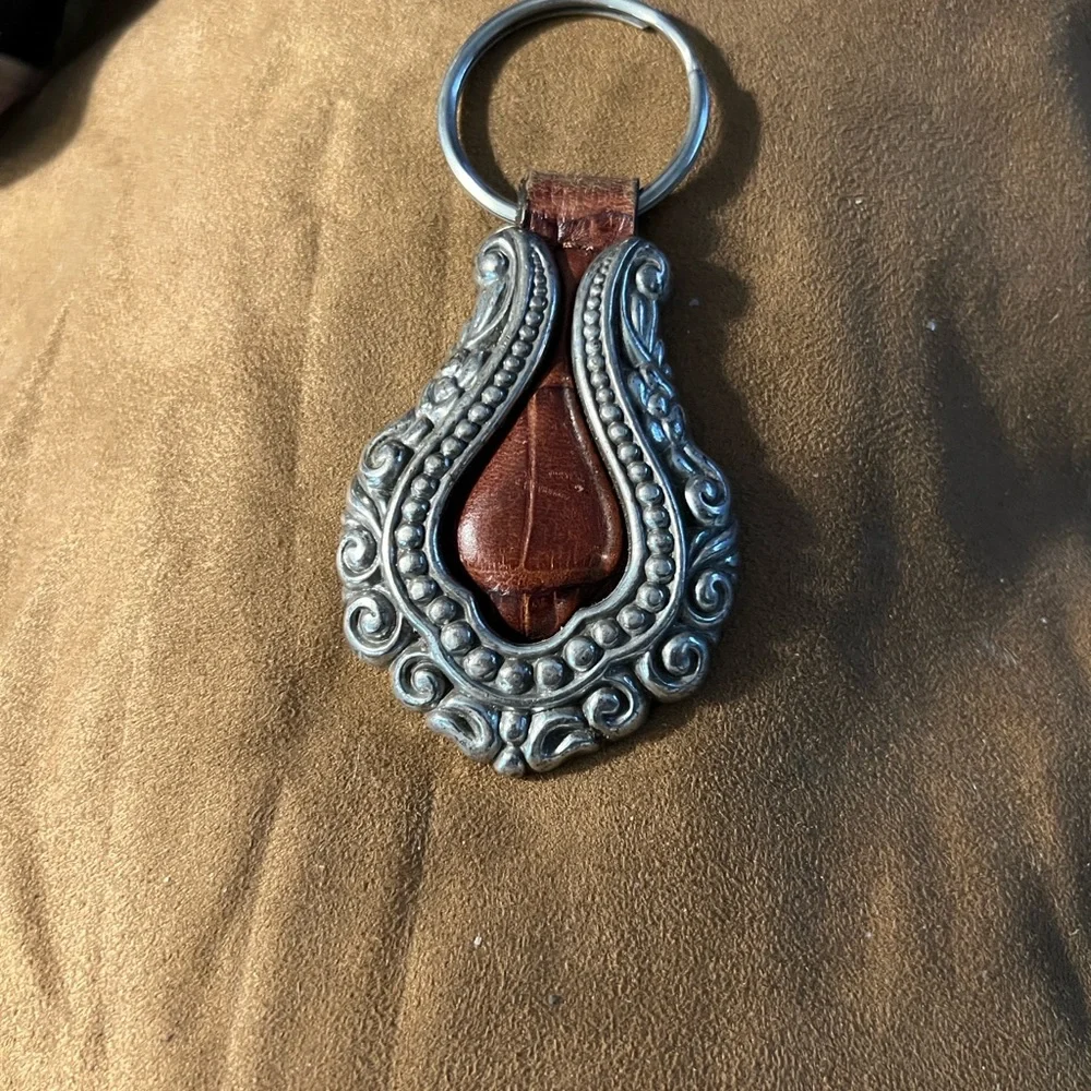 Brighton Brown Leather Key Fob with Ornate Silver-Tone Frame. HEAVY